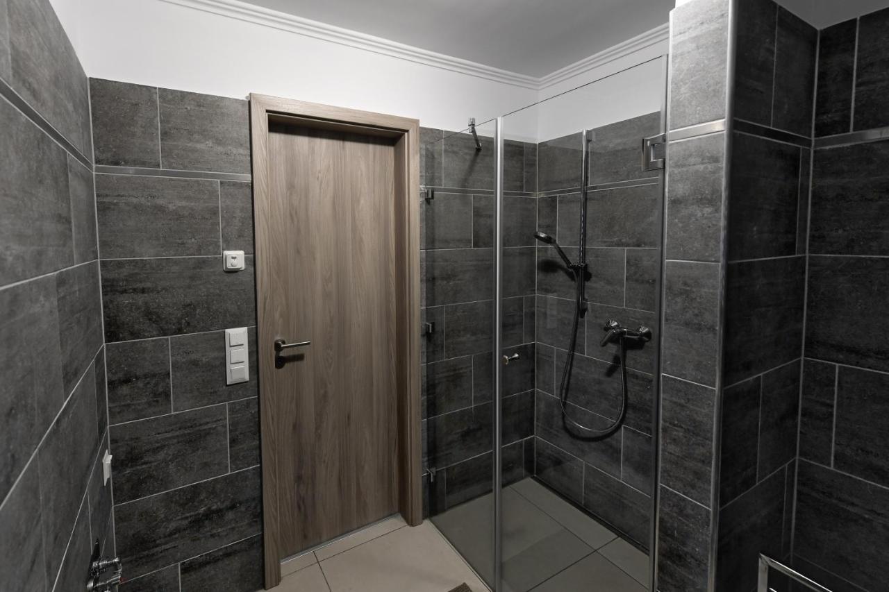 Oliver Apartman Heviz Exterior photo