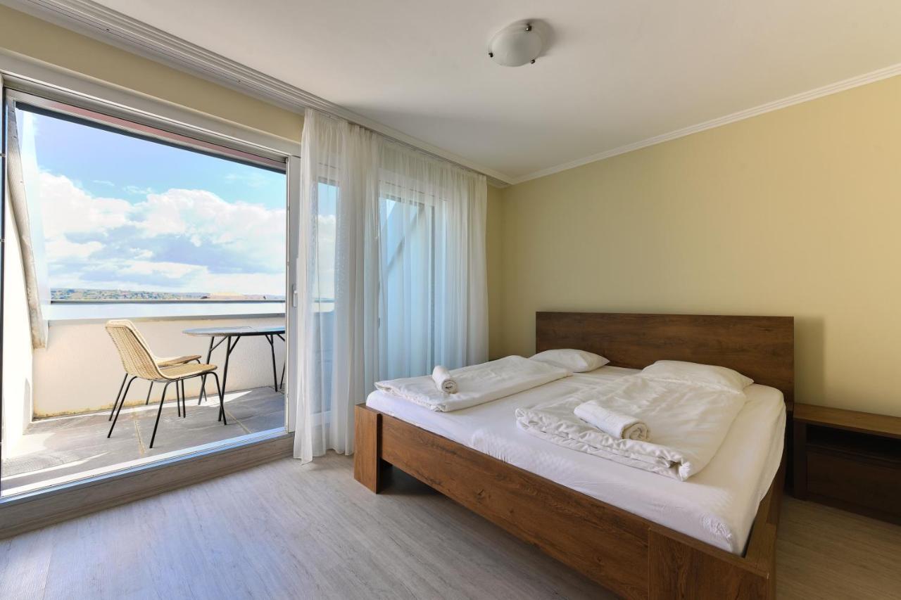 Oliver Apartman Heviz Exterior photo
