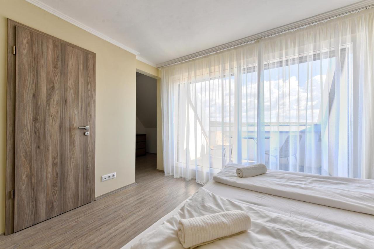 Oliver Apartman Heviz Exterior photo